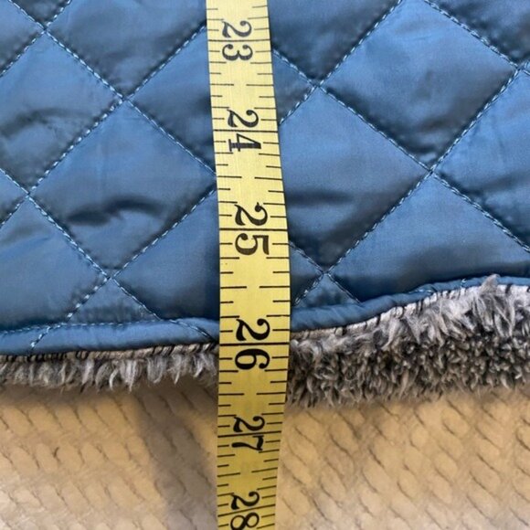 Simply Southern Reversible Quilted Vest With Sherpa Lining Blue & Gray Size L - Picture 5 of 7